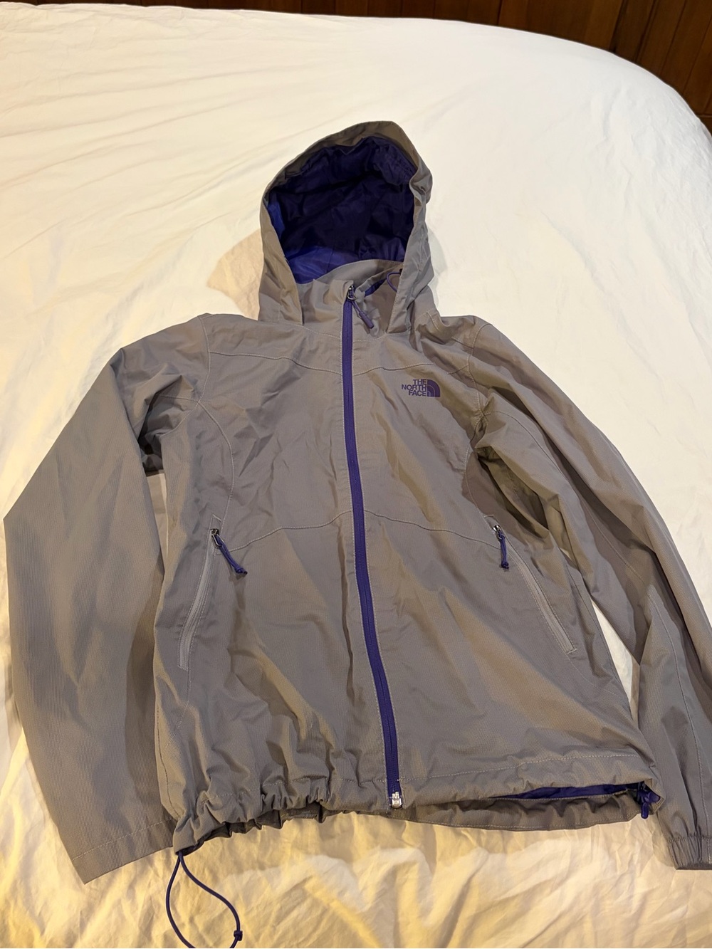 The North Face Gray Jacket with Purple Lining and Zipper